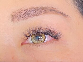 リフト(LIFT)/マツエク【ボリュームラッシュ】