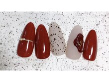 エフ(F)/シーリングネイル