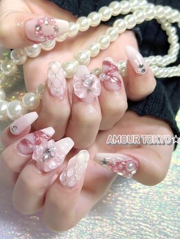 アムールトウキョウ(AMOUR TOKYO☆)の写真/可愛いがぎゅっと詰まったネイルに♪【AMOUR TOKYO☆】ならではの、お友達と差のつくデザインをご提供中☆