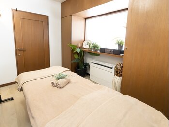 DIRETTO eye beauty/ベッド