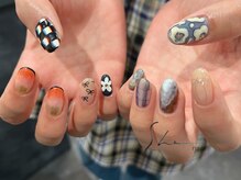 シー(SHE)/個性派ネイル