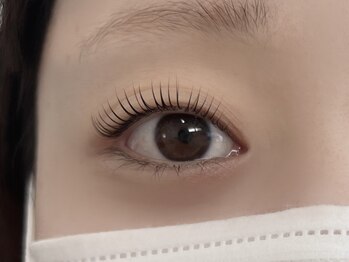 アヴィ CoCoLo新潟店(A'VI)/ダメージレスまつ毛パーマ