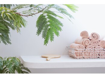 ミュー 徳川店(mieux)/女性らしさを基調としたサロン