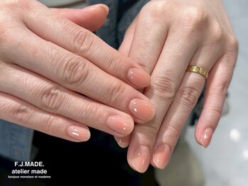 アトリエ メイド(atelier made)/チークネイル¥4,990