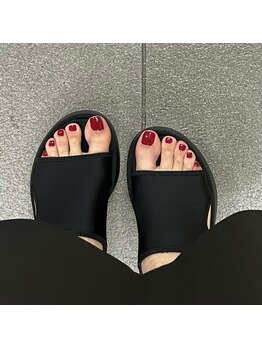 ニーマルニ ザ ビューティー(202 the beauty)/マイネイル