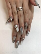 フランキンセンス 香取佐原店/ビジューネイル　¥11550