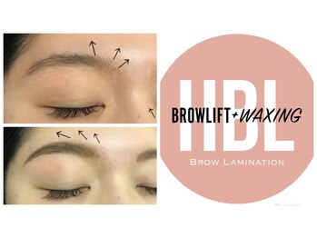 スリー(THREE)/ハリウッドブロウリフト