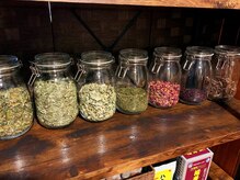 ユズリハ(Yuzuriha)/よもぎ蒸し☆