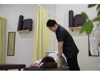 ふくみみ鍼灸接骨院/骨盤矯正