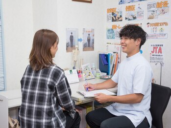 安井鍼灸接骨院 小賀須院の写真/スタッフは国家資格保有の実力者☆整体/骨盤矯正/筋膜ほぐし/鍼etc.様々な角度からお悩みにアプローチ！