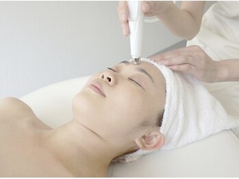 アーチ(AR-CH.)/ダイヤモンドピーリング