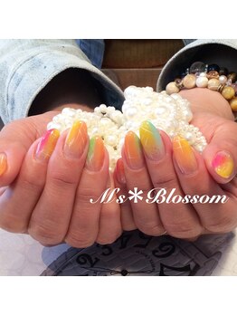 ネイルサロンアンドスクールエムズブロッサム(Nailsalon & school M's Blossom)/ジェルアート込コース