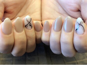 プラハネイル(+HER 美甲)/シアー☆大理石