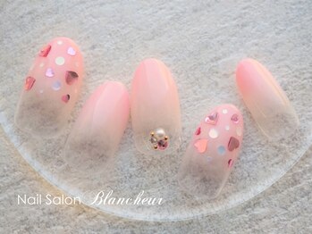 ネイルサロン ブランシュール(Nail Salon Blancheur)/ハートホログラデーションネイル