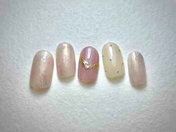 ネイルアンドアイラッシュ ルクソー シーホーク店(Nail&Eyelash LUXUEUX.)の写真/【選べる定額デザイン¥5500～】お時間内で持ち込みデザインもOK♪高技術×丁寧な施術で映える指先に☆