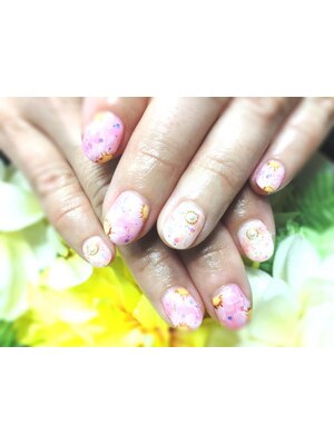 PeaCe Nail