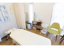 坂口カイロプラクティック整体院/内装写真