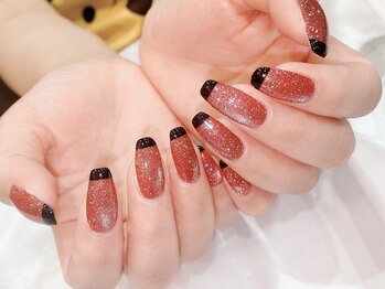 エクラ(eclat)/おしゃれフレンチネイル☆