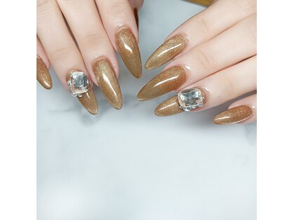 トゥーセブンネイルズ(TwoSevenNails)の写真