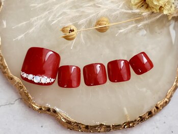 上品フットネイル/Rocher