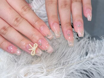 グロー ネイル(Glow Nail)/