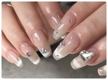 ノウェム(novem)/マグネットフレンチネイル