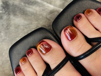 トーキョーパートナーズ(TOKYO PARTNERS)/秋色カラーfoot nail☆