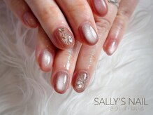 シンプルなマグカラーにクリスマスモチーフか光る奥行きネイル