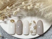 ネイルルームシャイン/