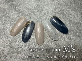 ネイビー×シャンパンゴールド