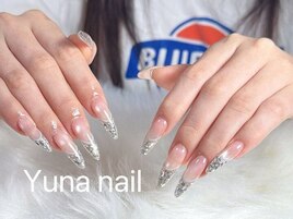 シルバーフレンチネイル