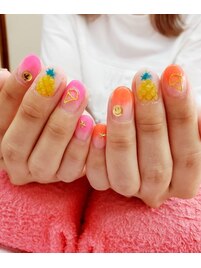 夏のトロピカルネイル♪