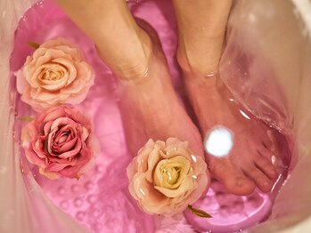 愈 新宿歌舞伎町店(YOU)/