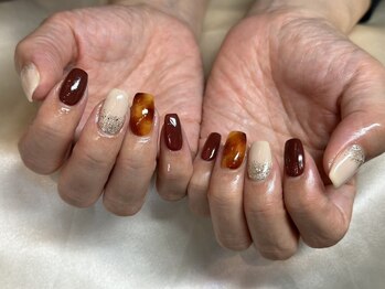 エムズサロン/年末キャンペーンデザインネイル