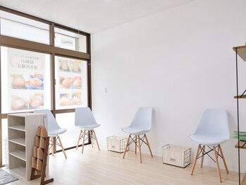 巻き爪補正店 那覇店/店内♪