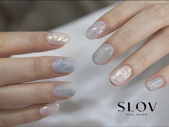 スローブ(SLOV)の写真/《プライベートサロン》シンプルな色味とデザインで指先キレ♪さりげなく季節感を取り入れるのがオシャレ♪