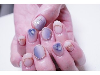 プチリリィ(Petit Lily)/ブルーのニュアンスネイル