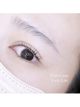 アムロード アイラッシュ(Amouroad eyelash)/Parisienne Lash Lift