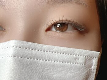 スカイフラワー アイ ネイル(sky flower)/&healthyは少ない本数でも映える