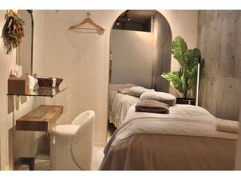 リノエデボーテ(Rinoe’ de beaute)/