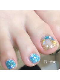 フット夏ネイル　￥8800