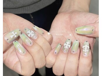 ヌアネイル(NUR NAIL)/