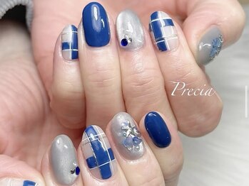 プレシア(Precia)/