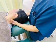 七里みんなの鍼灸整骨院/辛い首コリ、頭痛にも◎