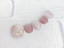 ティアラ(Tiara)の雰囲気（フットネイル／定額コース6,600円～）