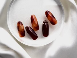 シンプルべっ甲ネイル