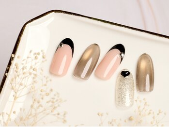 ワイズエディットネイル 神戸元町(y's Edit Nail)/