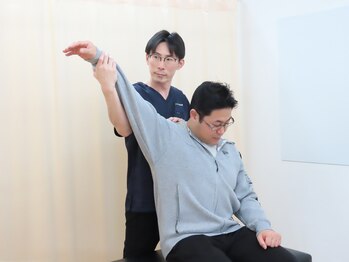 アルケル鍼灸整骨院の写真/【仕事の疲れをリセット】「男のためのメンテナンスサロン」男性専用メニューもあり！通いやすい整骨院です