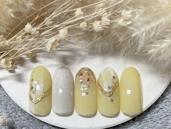 ネイルルームシャイン/