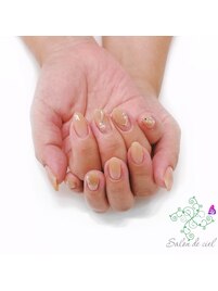 シンプルニュアンスネイル